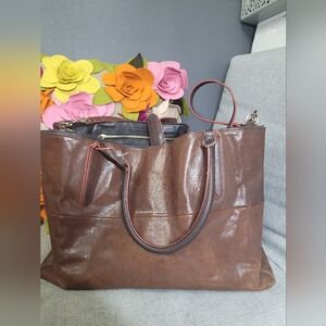 COACH NEW YORK LG Burough Vachetta Leather Dark Brown with Red Trim Handbag